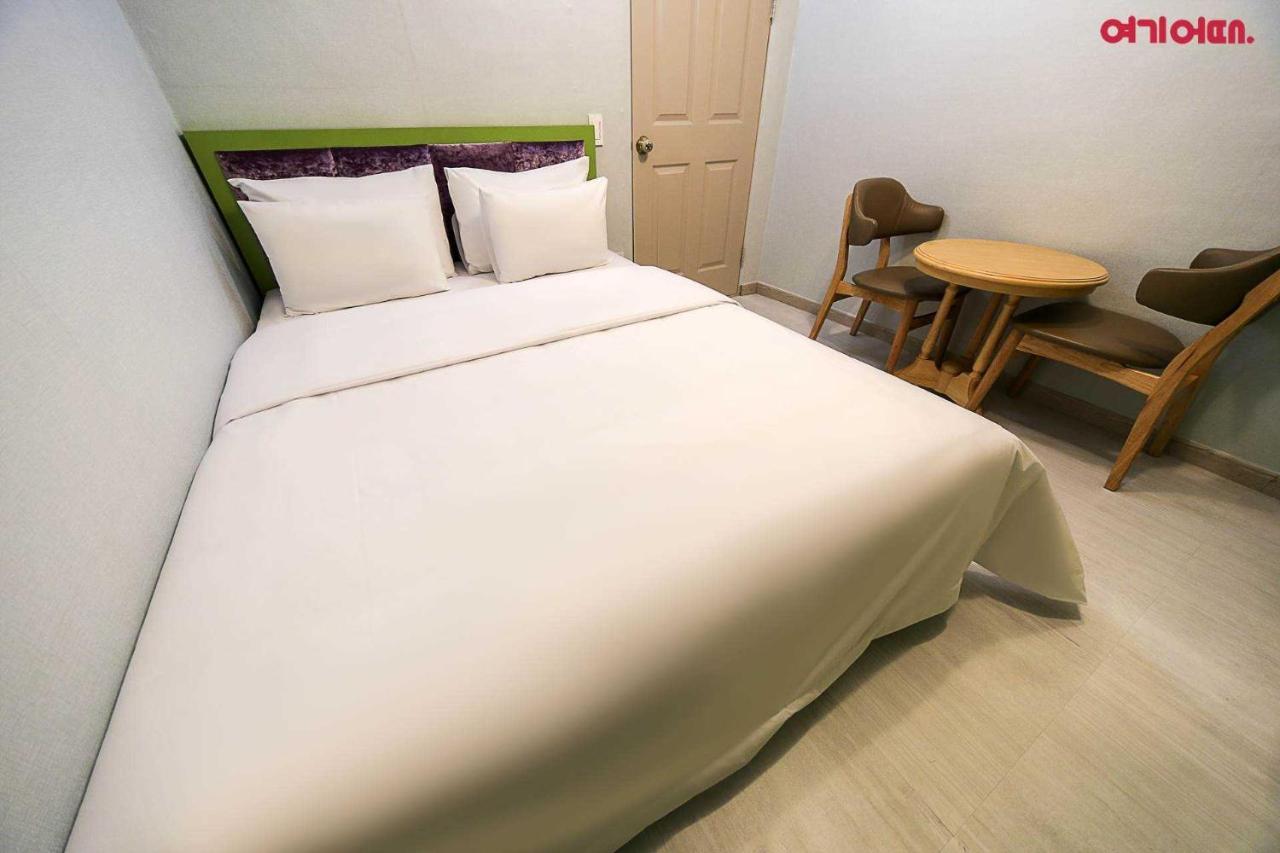 Goodstay Grand Motel Chuncheon Ngoại thất bức ảnh